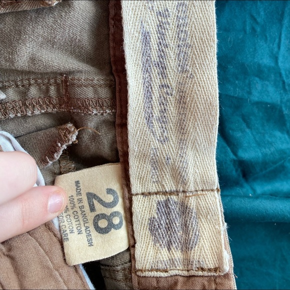 Cargo Shorts - Picture 2 of 3